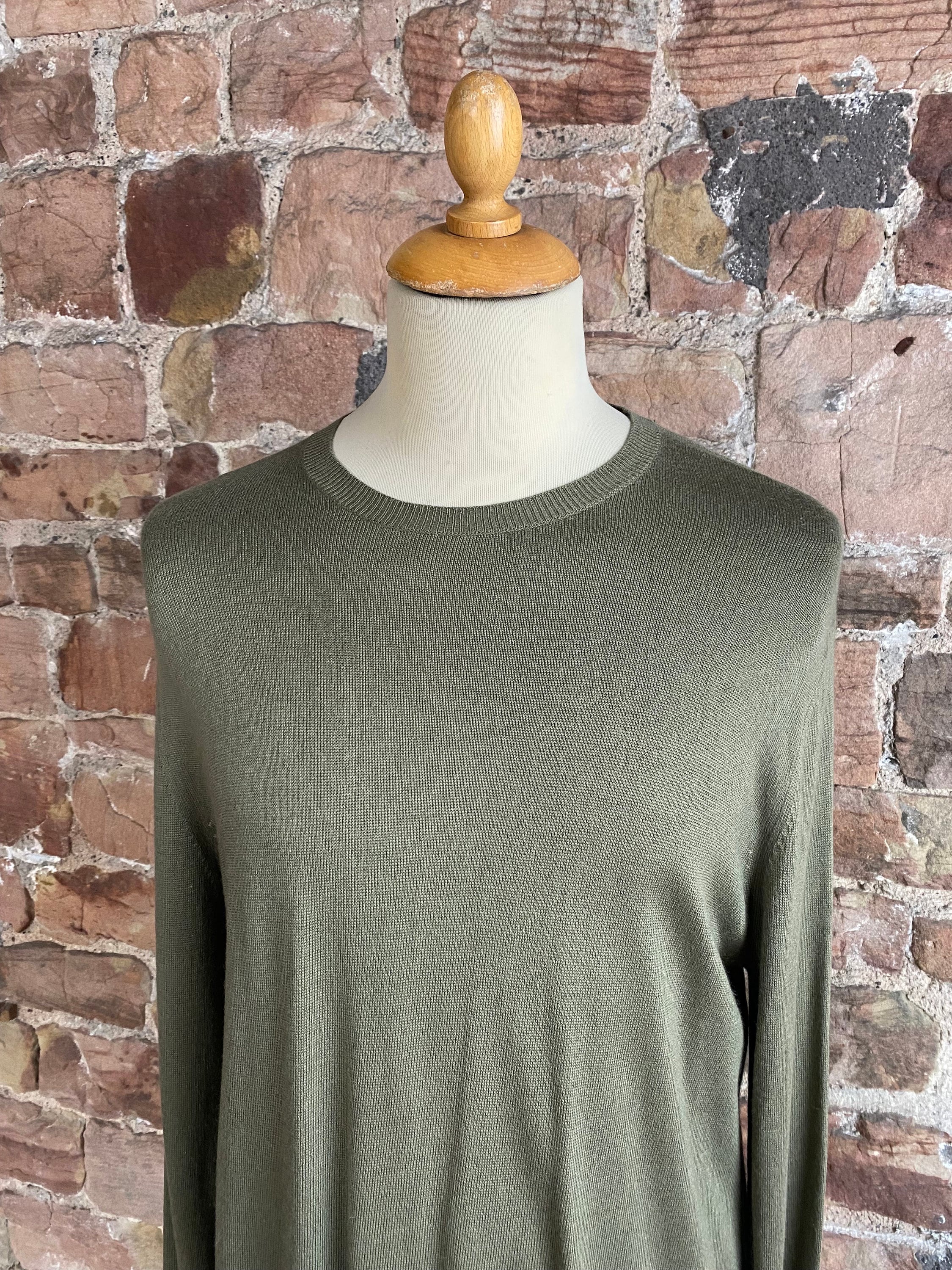 Pull Femme Banana Republic En Soie/cachemire Gris - Taille M - Occasion Très Bon état