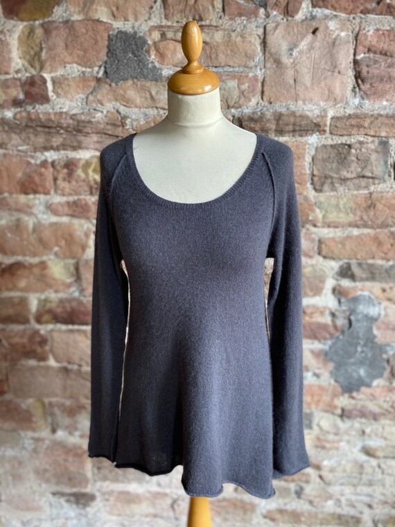Subtle Luxury 100% Pure Cashmere Scoop 