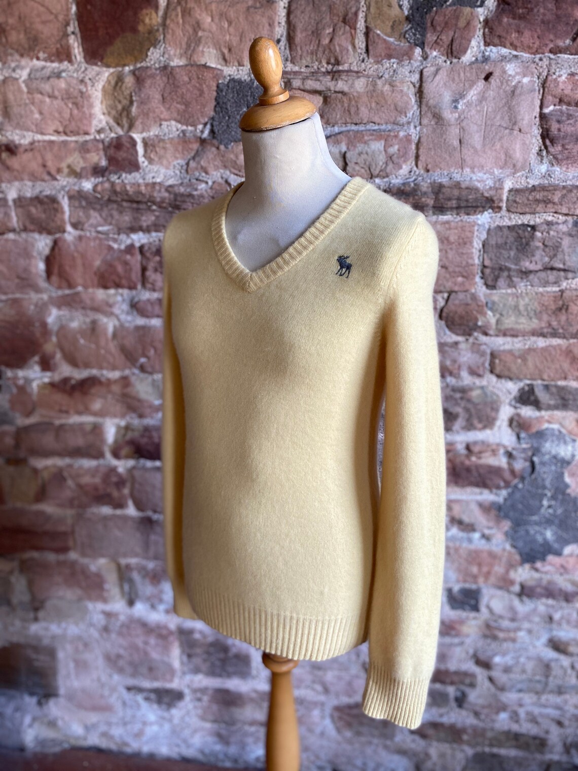 Abercrombie & Fitch 100 Pure Cashmere V Neck Sweater. FREE UK Etsy UK