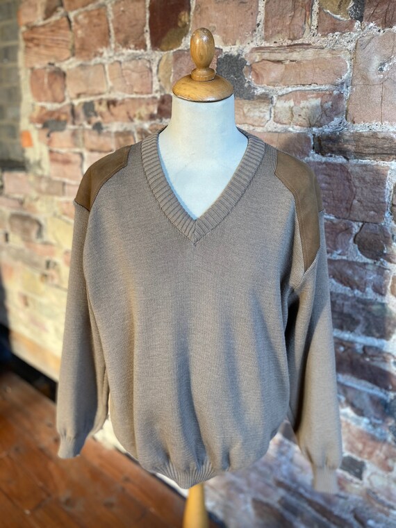 Niffi 100% Pure New Wool V Neck Sweater 