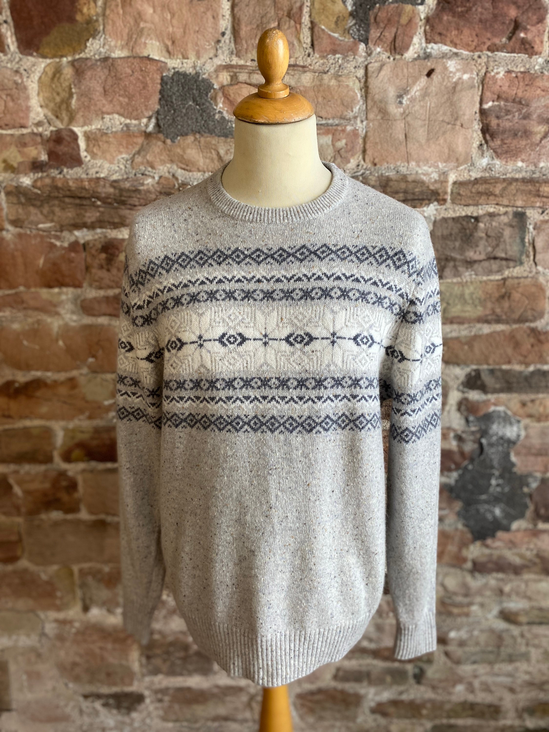 Howick Lambswool Mix Crew Neck Sweater 