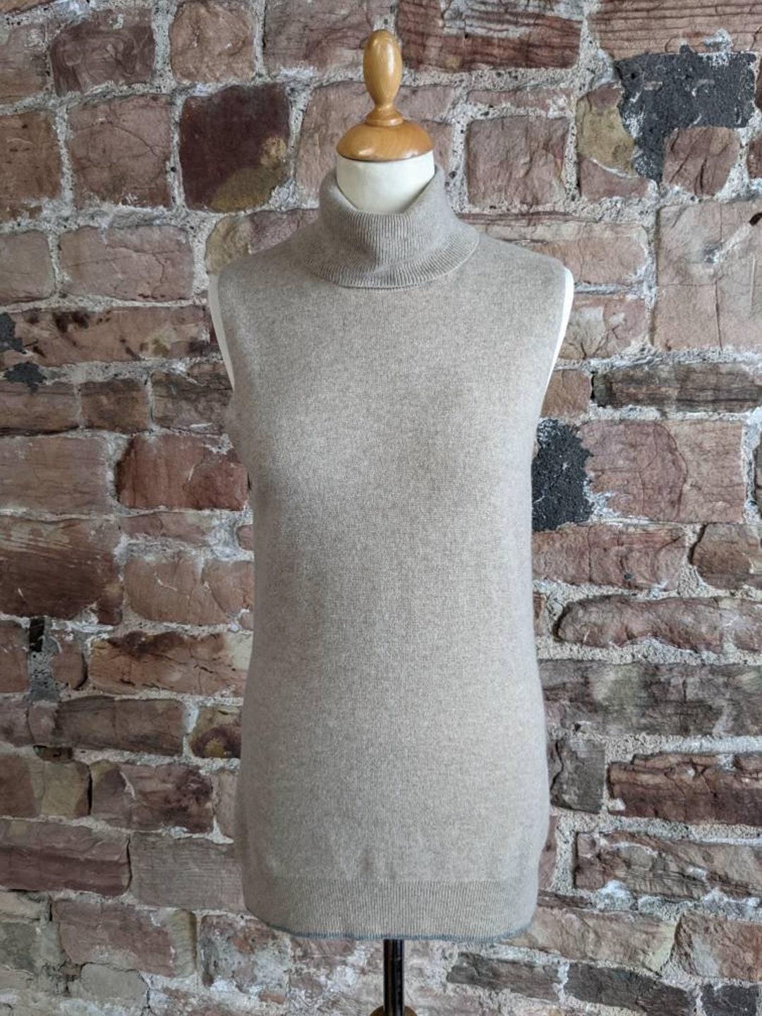 Paul Costelloe 'black Label' 100 Pure Cashmere Sleeveless Top. FREE UK