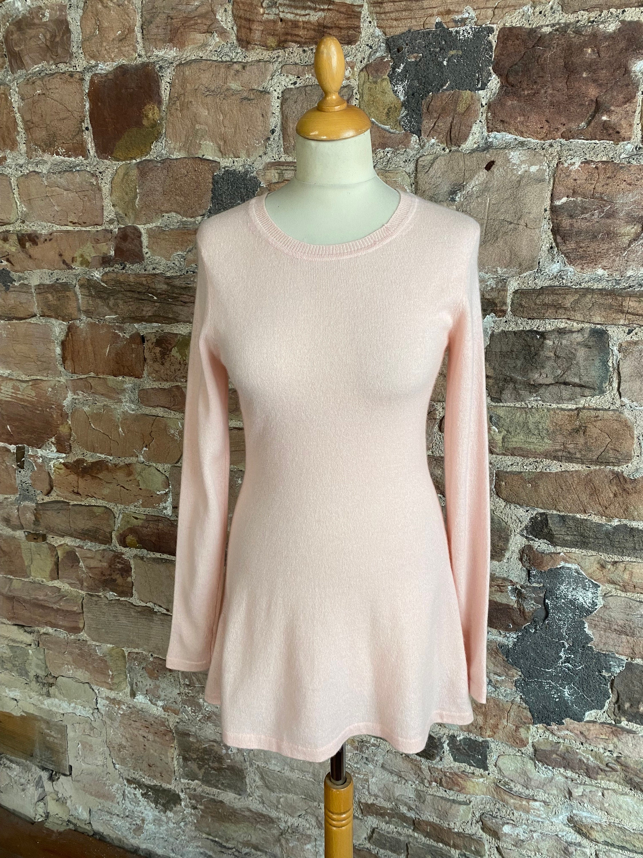 Isaac Mizrahi 100% Pure Cashmere Scoop Neck FREE UK