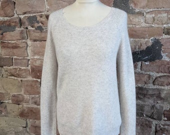 Velvet By Graham & Spencer 100% Pure Cashmere Scoop Neck Sweater. FREE UK POST