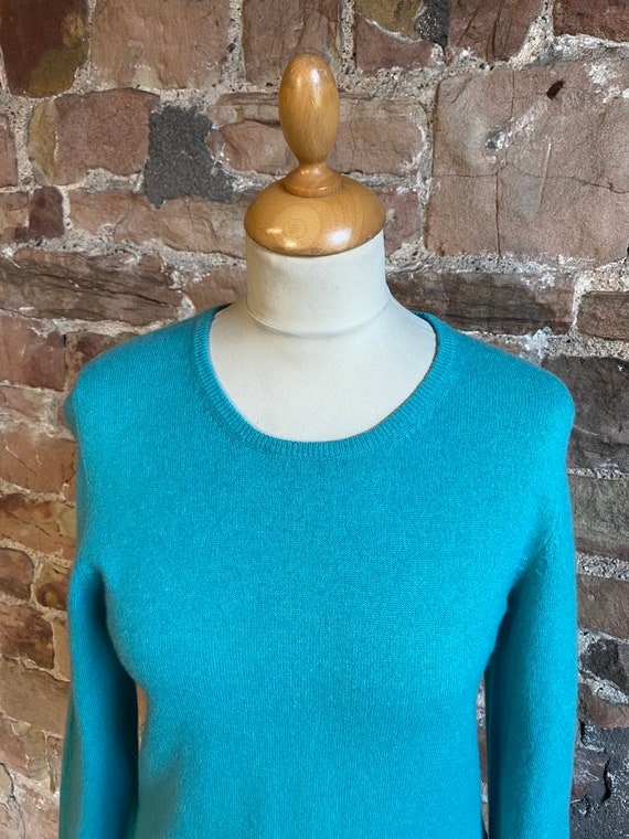 Isle 100% Pure Cashmere Crew Neck 