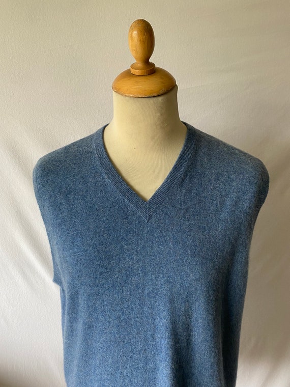 PURE Collection 100% Pure Cashmere V Neck Sleevel… - image 3