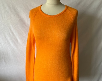 Brodie 100% Pure Cashmere Scoop Neck Sweater. FREE UK POST