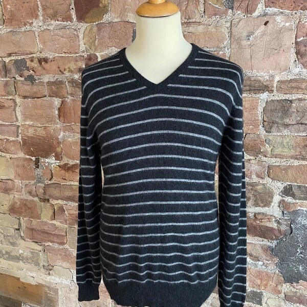 George Collection 100% Pure Cashmere V Neck Sweater. FREE UK POST