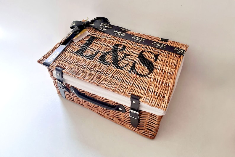 Christmas Hamper - Personalised Wicker Gift Basket - Natural Christmas Decoration