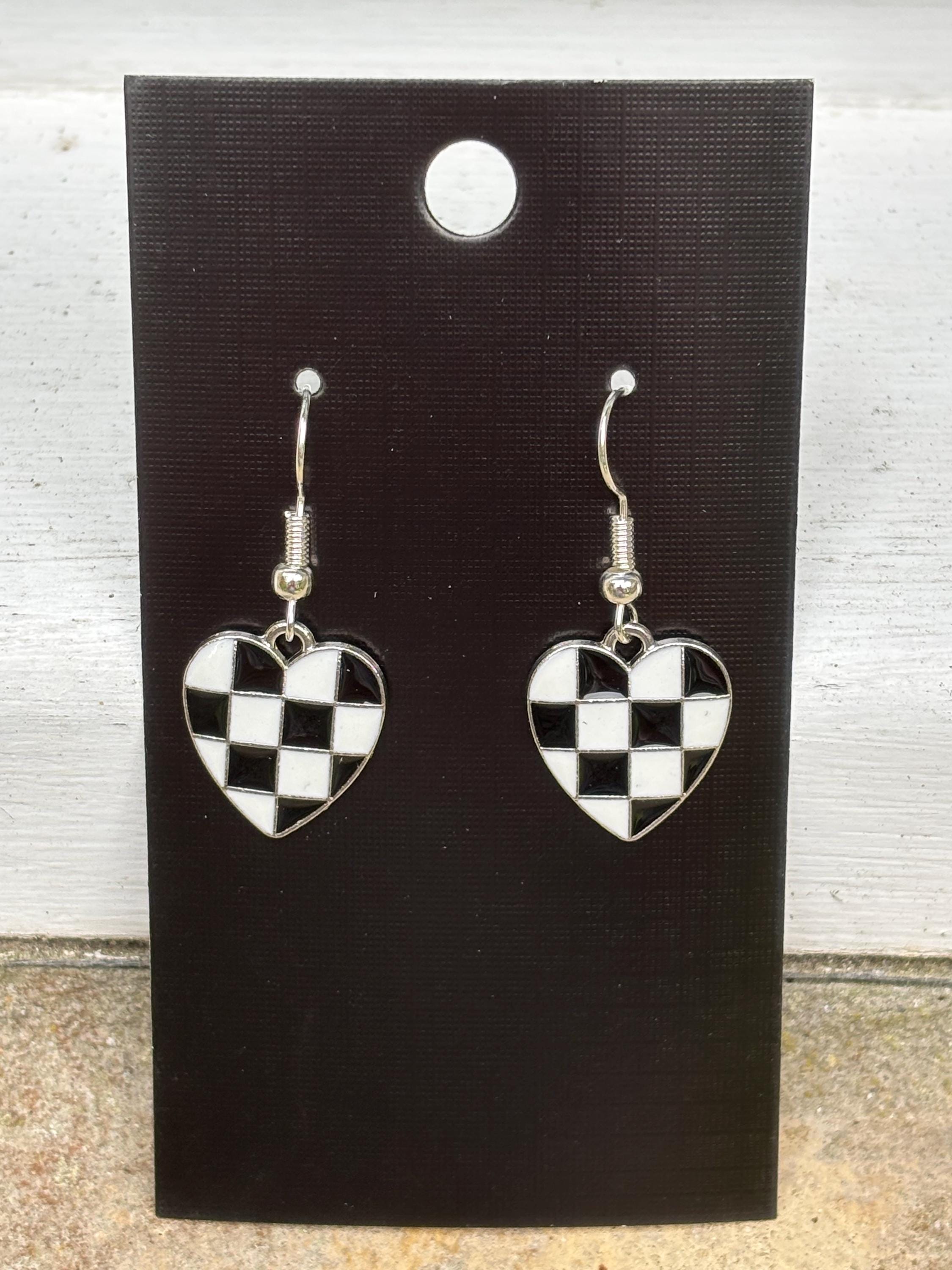 F1, Motorsport, Racing Jewellery, Chequered Heart Charm Jewellery, Heart Earrings, Racing Jewellery, Indy500, BTCC touring cars, Karting