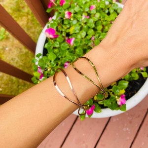 Thin gold/rose gold loop bangle/ silver and gold bangle/ bendable bangle bracelet