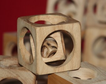 Four cubes Turner`s cube /Machinist's Wood base Aluminum cubes in a cube 35mm Four cubes Turner`s cube /Machinist's Wood base Aluminum cubes in a cube 35mm