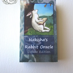 Oráculo de conejo de lujo de Nakisha: baraja de cartas con arte animal, tamaño de carta de tarot de lujo, diseñada con ilustraciones pintadas a mano por el artista, regalo para amantes de los conejos