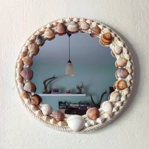 ZEN Coastal Seashell Mirror for Wall Decoration/ Round Cozy Mirror for Wall/ Mirror with Natural Greek Seashells/ Seashell Mirror Art