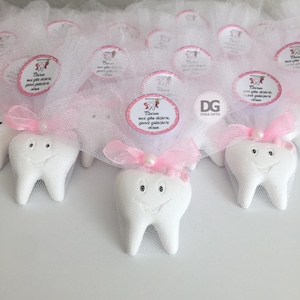 Baby&#39;s First Tooth Party Gifts, Tooth Scented Stone, First Tooth Decorations, Tooth Magnet, Personalized First Tooth Favors, Gift for Guests