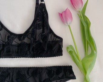 Black Mesh Bralette set with floral pattern no.2