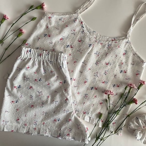 Conjunto de pijamas de algodão floral feito à mão: pijama branco feminino
