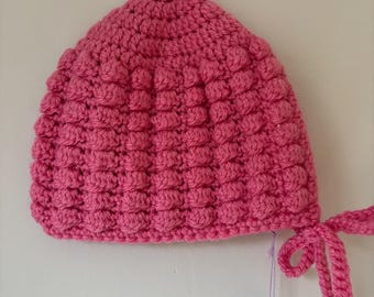 Baby handmade crochet pink bobble bonnet winter woolly hat size baby approximately 9-12 months