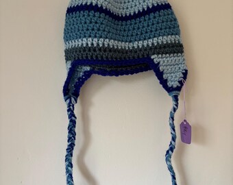 Children’s baby handmade crochet striped  winter woolly hat size approximately 6–12months