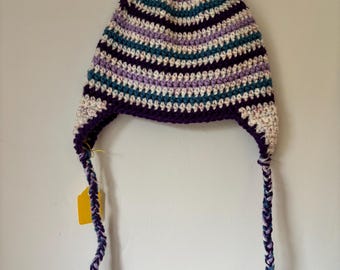 Children’s handmade crochet striped  winter woolly hat size small child approximately 2-4 years