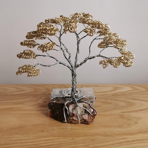Árbol iluminado hecho a mano | Pequeña escultura de árbol de alambre iluminado | Decoración única para el hogar | Lámpara LED