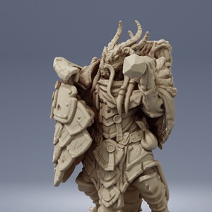 Dragonborn Paladin - Resin Miniature - DnD Miniatures - Dungeons & Dragons Miniatures - Pathfinder - Frostgrave - RPG - Tabletop Miniature