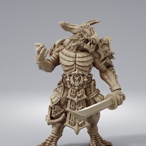 Dragonborn Fighter- 32mm Resin Miniature DnD Miniatures Dungeons & Dragons Miniatures Pathfinder Miniatures RPG Tabletop Wargaming