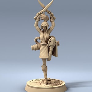 Female Monk Shaolin - 28mm 32mm Resin Miniature - DnD - Dungeons & Dragons Miniatures - Pathfinder - Frostgrave - RPG - Tabletop - Wargaming