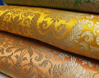 Decoratieve bloemen goud metallic materiaal print Indiase banarasi brokaat stof per meter