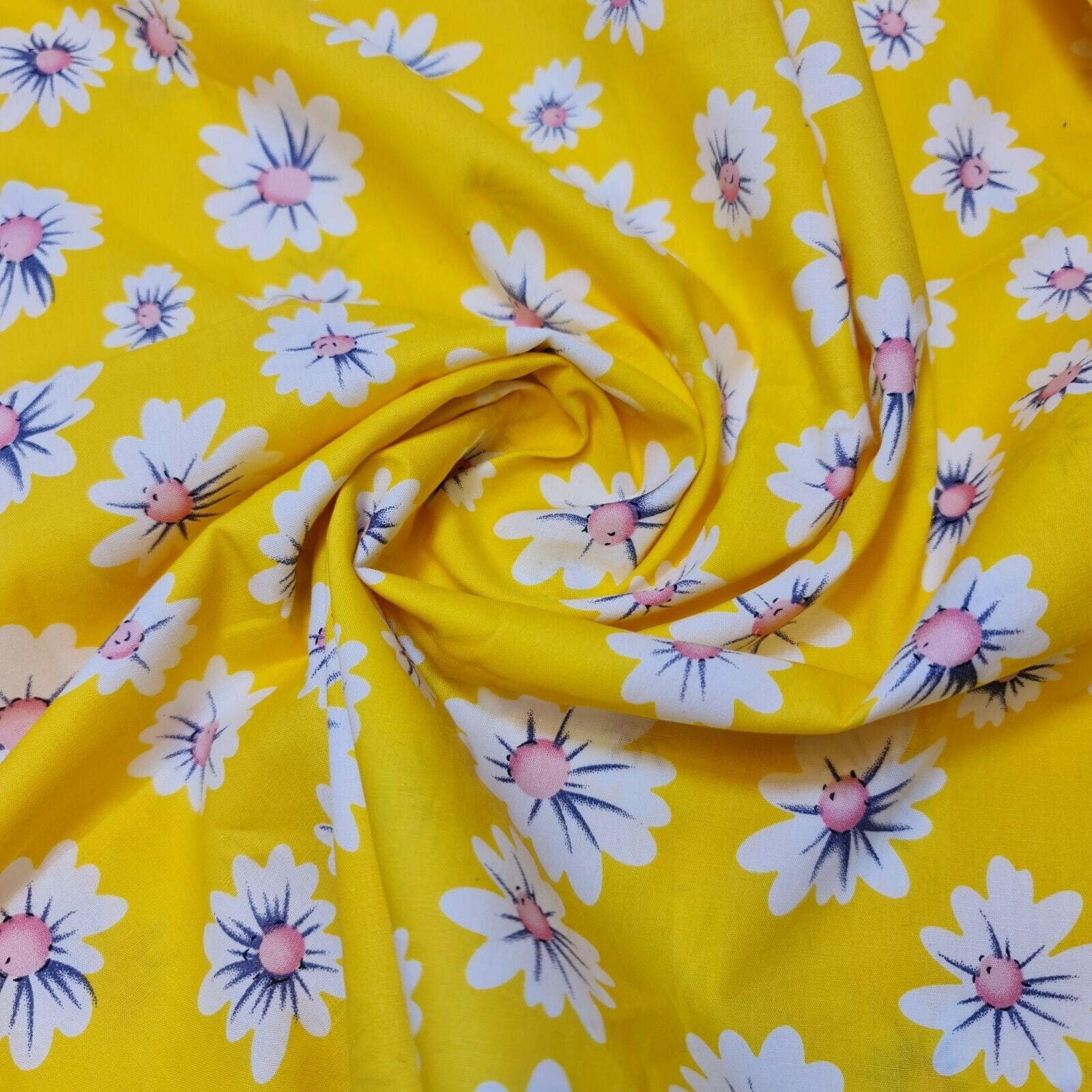 Yellow 100% Cotton Poplin Daisy Flower Print Fabric Dress Craft