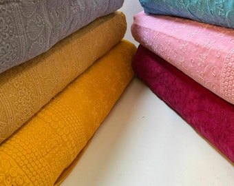 100 % bomullsbroderi Anglaise-tyg – Broderat Anglais-material för klädsömnad, quiltning, lapptäcke och hantverk – 112 cm brett per meter