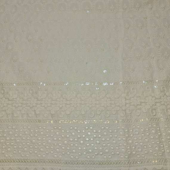 Broderie Anglaise Suave Flor Bordado 100% Algodón Vestido Artesanía Tela 44" (Crema- 1) - México