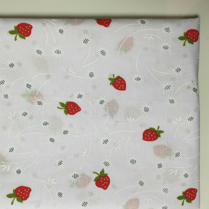 Floral Polycotton White Base Strawberry Print Craft Dress Fabric 44 By Meter