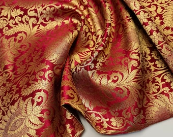 Rood bloemen bladgoud damast metallic Indiaas banarasi brokaat stofontwerp 44" meter
