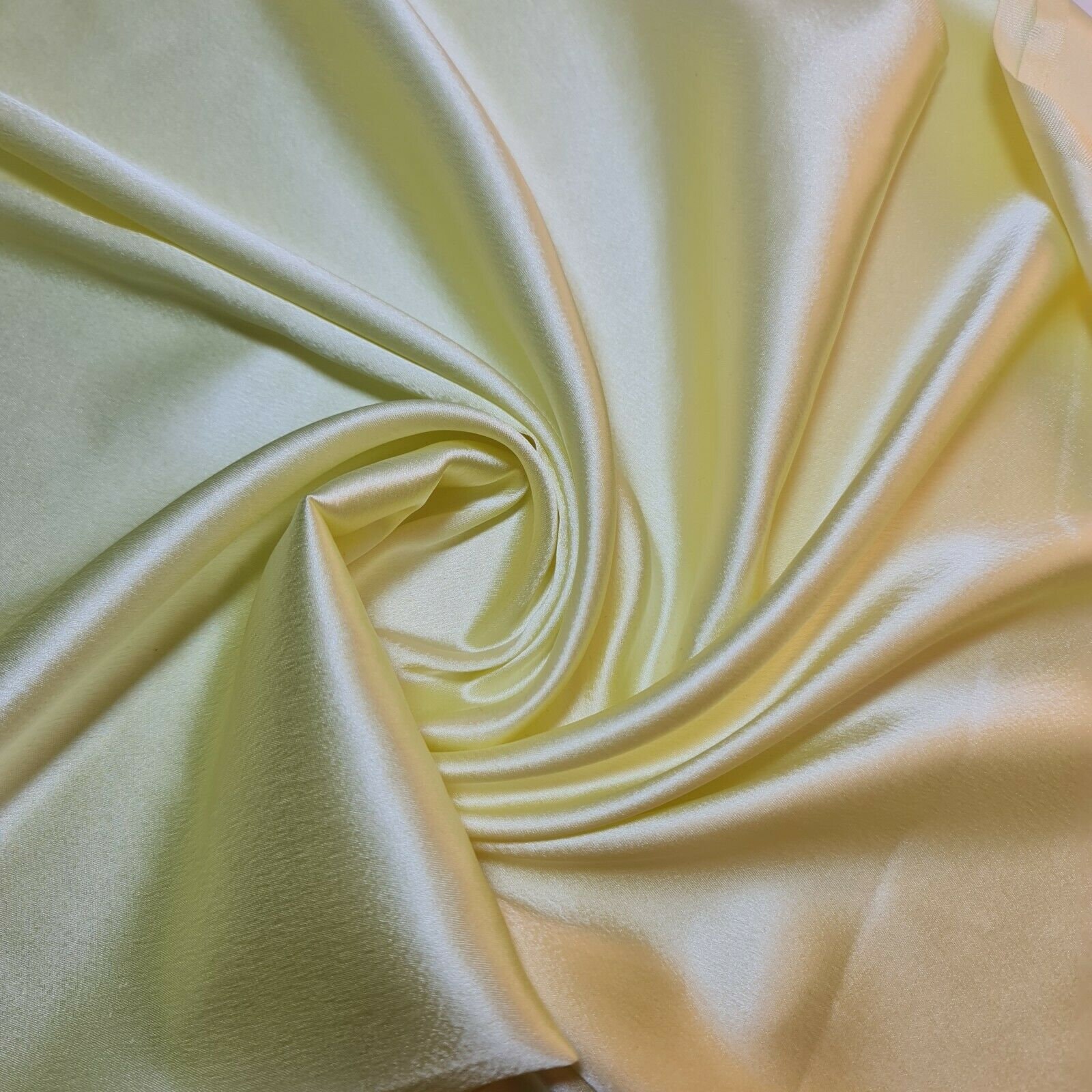 Tissu Satin Doré Brillant Pour Robe De Mariée Ou Vêtements élégants - Polyester Soyeux Au Mètre