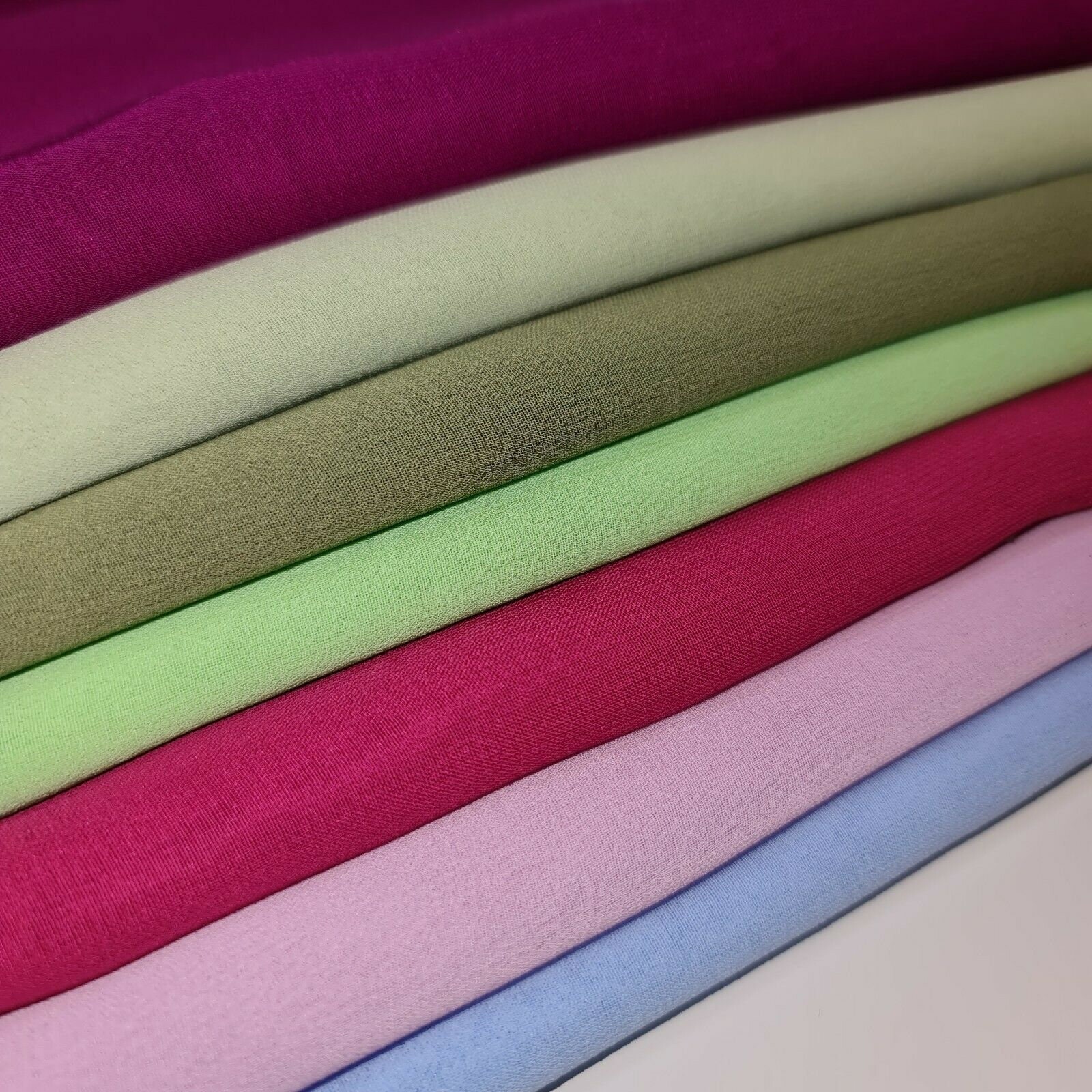 Sheer Poly Crepe Chiffon Fabric Semi-transparent Drape Dress Sheer Poly Crepe Chiffon Fabric Semi-transparent Drape Dress