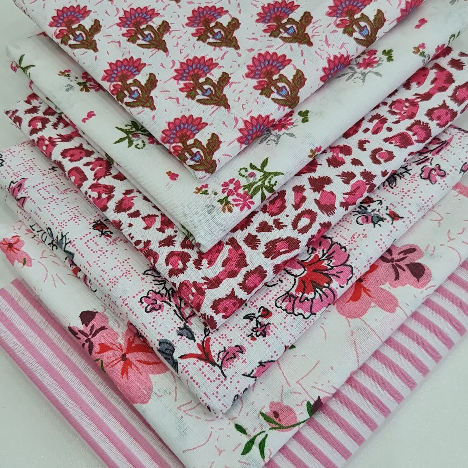 Cotton Fabric Bundles Fat Quarters Squares Craft Sewing Floral Material (50x50 cm)