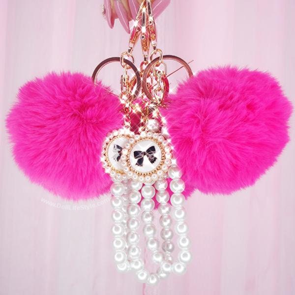 NXQXN 1pc Women Cute Pom Pom Keychain Bag Charms with Tassel Purse Charms Boho Keyring Neon Pink Mint