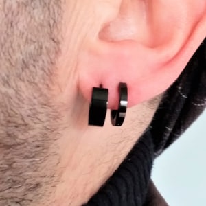Brinco preto com 14 mm de diâmetro e perfil quadrado Aço Inoxidável