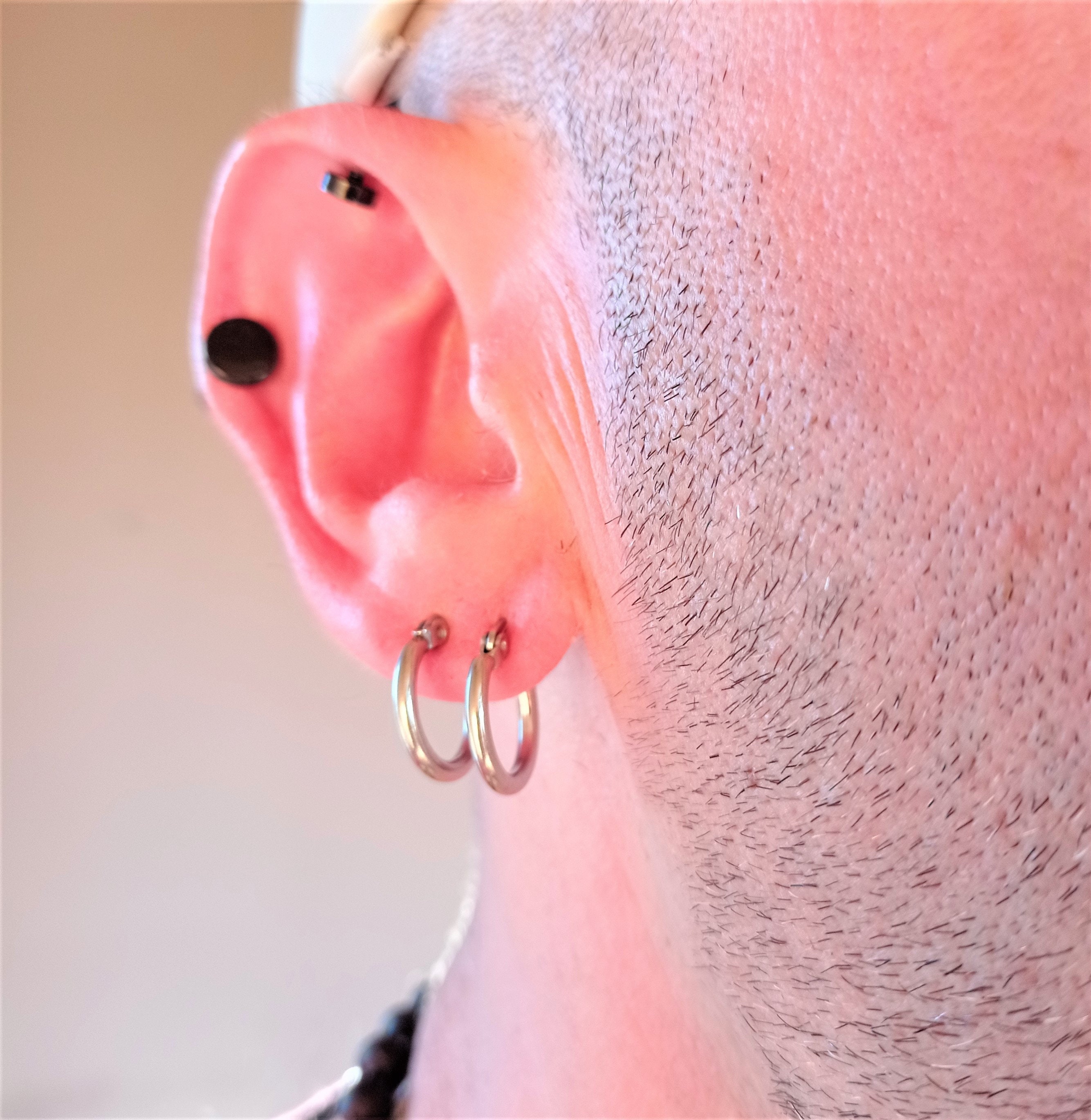 Wooden Gold Link Hoop Earrings – SAACHI