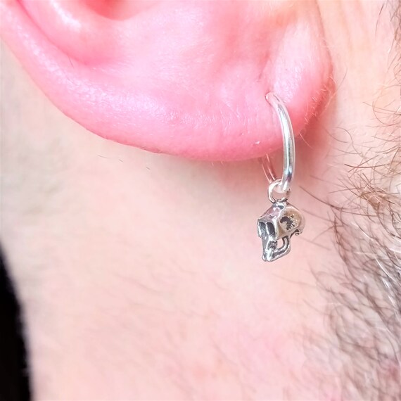 AeraVida Orecchini A Cerchio Con Teschio In Argento Sterling 925 | Gioielli Artigianali Thailandesi