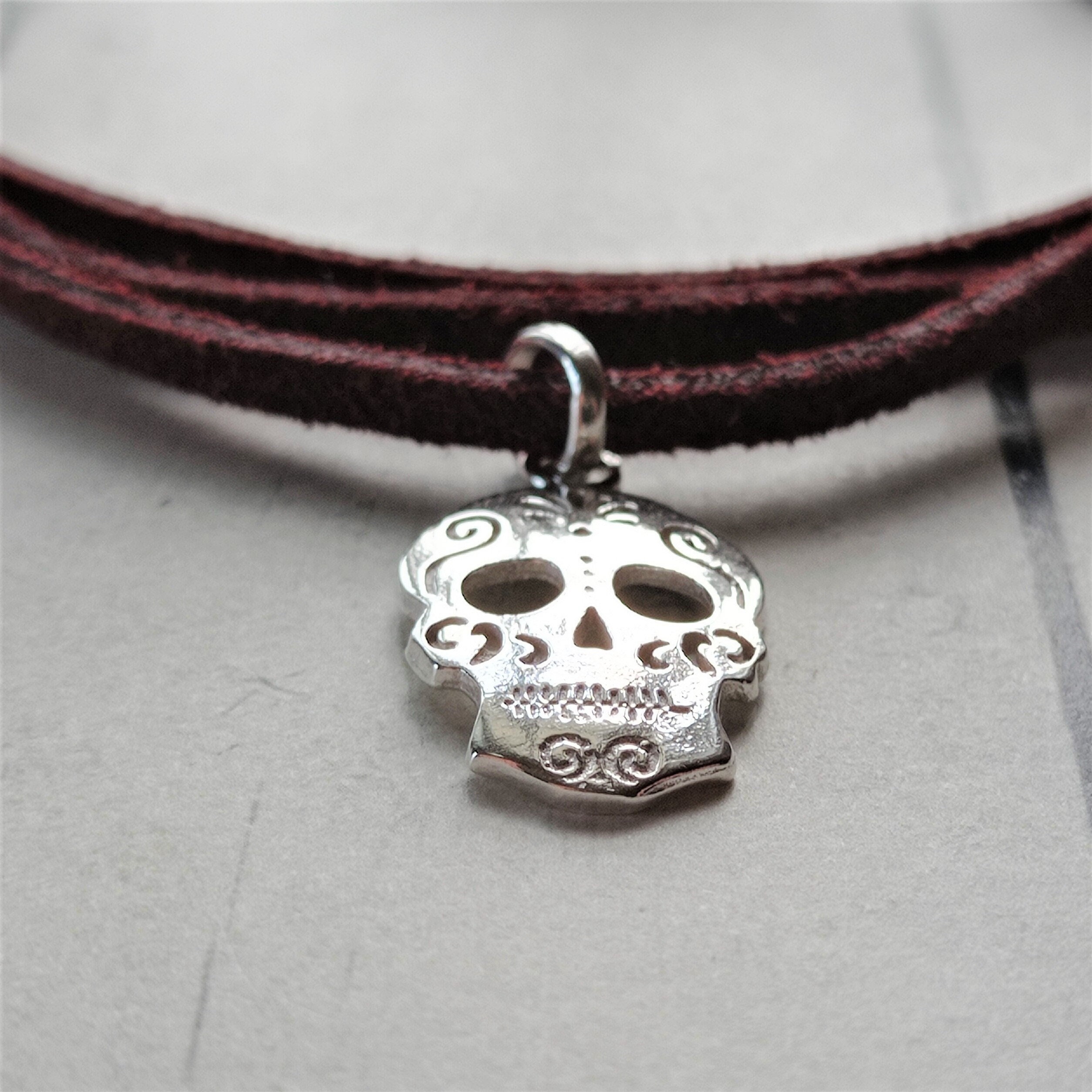 Skull pendant with adjustable leatherette necklace