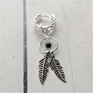 Extrabreiter Traumfänger-Ohrring aus Sterlingsilber mit Obsidiankugel – Traumfänger und silberne Reflexionen