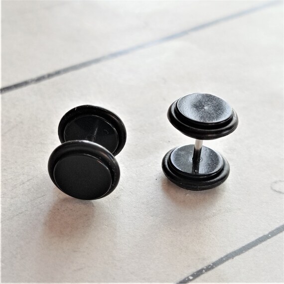 Orecchini A Perno Faker Per Uomo E Donna – Tappi Da 10 Mm, Colore Nero, In Acciaio Inox 316L, Finto Dilatatore A Vite