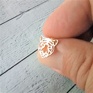 TIGER EARRING PAIR GOLD BRASS main image 1