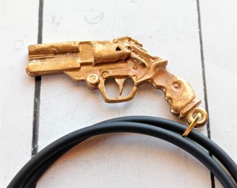 Replicant revolver pendant in steel with rubber necklace - Replicant soul