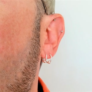 Cerchio in argento 925 con sfera · Orecchino a cerchio con sfera · Cerchio in argento da uomo · Satellite in argento