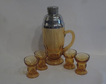 New Martinsville Moondrops Amber Cocktail Shaker & 4 Whiskey Tumblers