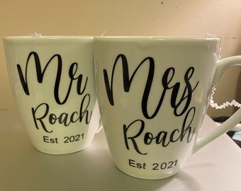 Personalized Mr & Mrs Mug Set, Wedding Gift, Engagement Gift