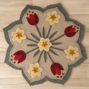Pre-Washed Wool Felt Penny rug Kit - Spring Blossoms - Penny Lane Primitives Candle Mat Kit